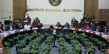 PAN interpone queja ante el INE contra proceso interno de Morena