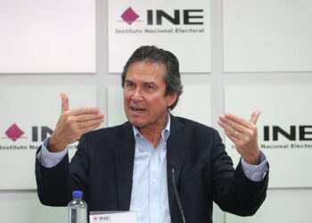 5 ex funcionarios del INE confirman que van a litigar sobre elecciones