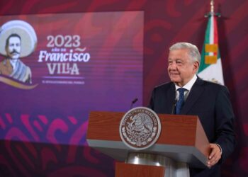 Fortuna de "El Chapo", menor que la de las 10 personas más ricas de México: AMLO