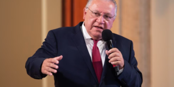 Nombra AMLO al titular de Aduanas, Rafael Marín, como nuevo embajador en la OMC