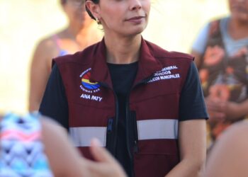 Ana Paty Peralta gestiona descuentos económicos con Aguakan