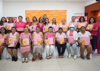 Podemos cambiar juntos la vida de mujeres sobrevivientes de cáncer: Ana Paty Peralta