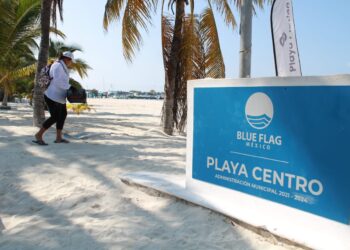 Logra Isla Mujeres cuatro distintivos Blue Flag 2023-2024