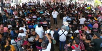 Recorre Adan Augusto López el sur de Quintana Roo