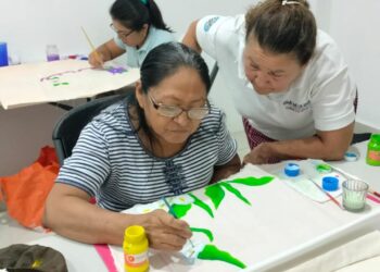 Impulsa Atenea Gómez empoderamiento de las mujeres con taller “Aprendiendo y emprendiendo”