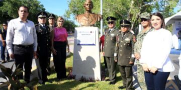 Lili Campos inaugura avenida Heroico Colegio Militar