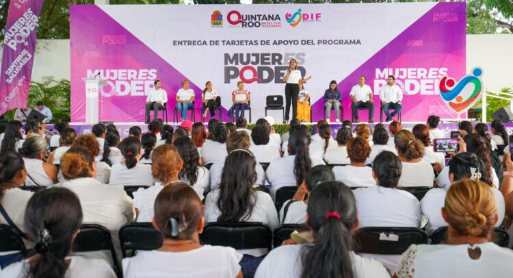 Empodera Mara Lezama a más mujeres en el sur del Estado