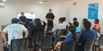 Capacitan en prevención del ‘robo hormiga’ a personal del sector turístico en Isla Mujeres