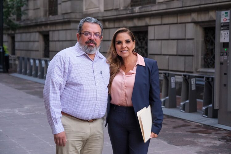 Gestiona Mara Lezama ante SICT recursos para comunidades rurales