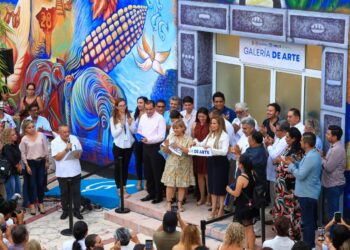 Solidaridad ya cuenta con galería de arte y libro histórico