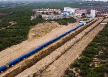 AMLO supervisa obras hidráulicas en Nuevo León