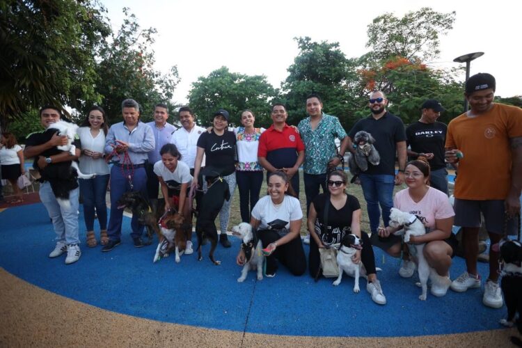 Ana Paty Peralta fomenta buenos valores y cuidado animal