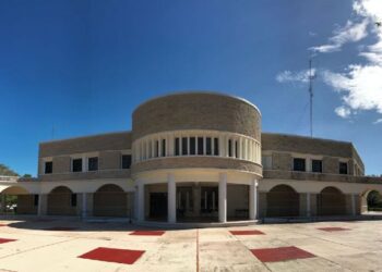 La tercia por la Rectoría de la Universidad Autónoma de Quintana Roo que no fue: Lucely Roldán, Tirso Ordaz y Víctor Gaber