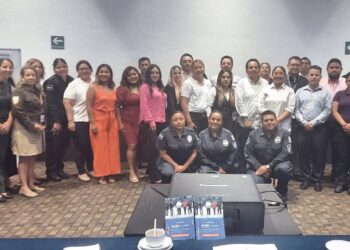 Capacitan en Isla Mujeres a personal de Seguridad Pública y Tránsito en la Trata de Personas