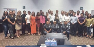 Capacitan en Isla Mujeres a personal de Seguridad Pública y Tránsito en la Trata de Personas