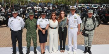 Reconoce Atenea Gómez trabajo de Mara Lezama en entrega de equipamiento a Seguridad Pública
