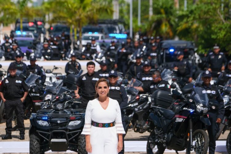 Entrega Mara Lezama patrullas y equipo a la SSC con inversión de más de 2 mil mdp