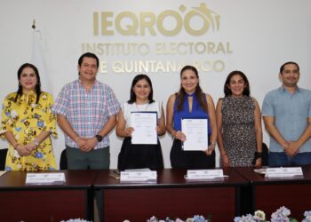 Firma IEQROO e IDAIPQROO convenio de colaboración