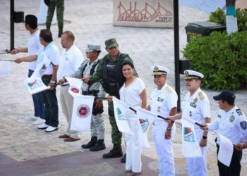 Da Blanca Merari banderazo de inicio del Operativo Vacacional de Verano 2023