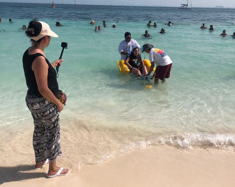 Promueve Atenea Gómez playas inclusivas