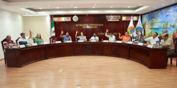 Se aprobó en Isla Mujeres reformas a artículos de la Constitución del Estado Libre y Soberano