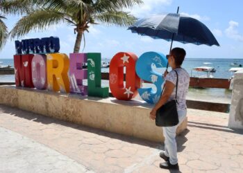 Piden a portomorelenses prepararse y cuidarse ante llegada de la canícula