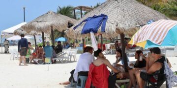 Puerto Morelos vive auge turístico durante primera semana de vacaciones de verano
