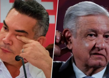El PRI está desfigurado y depende de Claudio X. González, responde AMLO a Alito Moreno