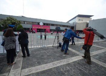 INE restringe labor de reporteros durante reunión con gobernadores