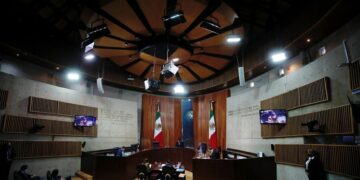 Podrán aspirantes de Morena continuar con giras y eventos públicos: TEPJF