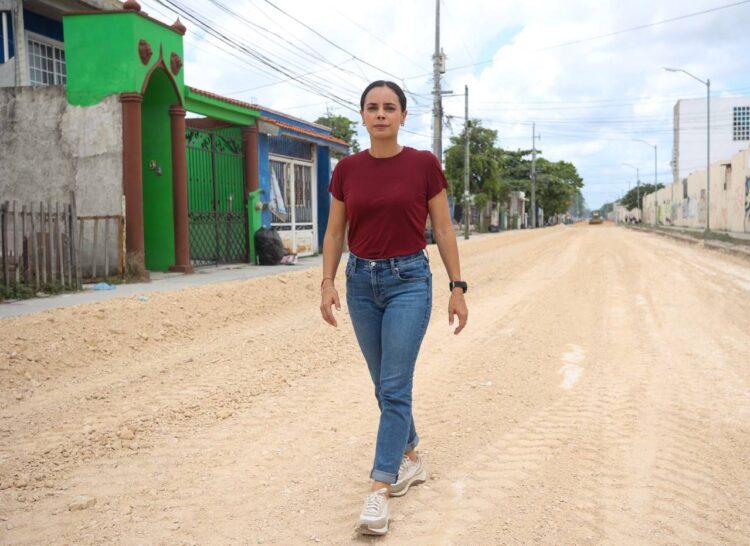 Ana Paty Peralta lleva obras transformadoras a colonias de Cancún