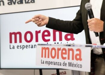 Expresan gobernadores de la 4T apoyo a libros de texto gratuitos