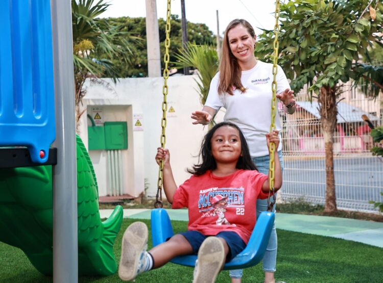 Promueve Atenea Gómez sano desarrollo de la niñez a través de parques infantiles