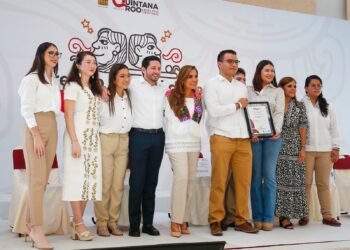 Renán Sánchez Tajonar destaca apoyo de Mara Lezama a juventudes quintanarroenses