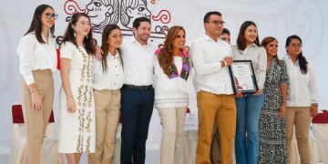 Renán Sánchez Tajonar destaca apoyo de Mara Lezama a juventudes quintanarroenses