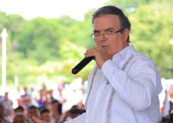 Marcelo Ebrard pide Mario Delgado proteger proceso de “corcholatas”