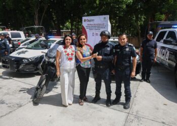 Gobierno de Blanca Merari recibe nuevas patrullas por parte de Mara Lezama