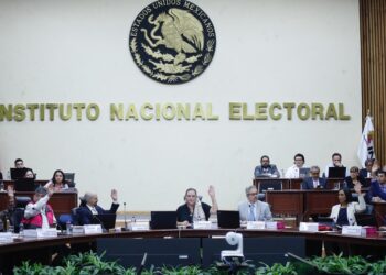 Solicitan consejeros del INE investigación por alteración a dichos de AMLO
