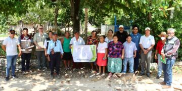 Conforman comités para obras de pavimentación en Leona Vicario