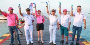 Da Atenea Gómez disparo inaugural del VIII Torneo Internacional de Pesca Femenil
