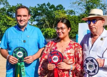 Arturo Parada conquista el gran premio de la Copa Internacional CSI2* Hípica Salazar