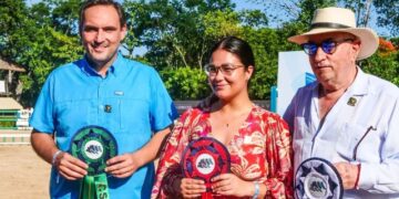 Arturo Parada conquista el gran premio de la Copa Internacional CSI2* Hípica Salazar