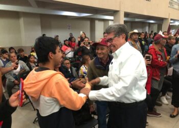 Ricardo Monreal rechaza presupuesto del INE para partidos