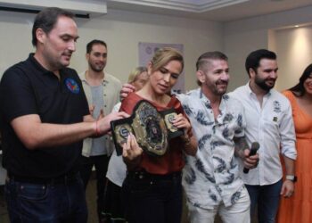 Se proclama Dorian Olivarez nuevo rey del Combat Jiu-Jitsu en Playa del Carmen