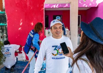 Gobierno de Lili Campos continúa renovando colonias con "Pinta tu Fachada"