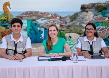 Anuncia Atenea Gómez inauguración del Malecón Caribe en Isla Mujeres