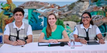 Anuncia Atenea Gómez inauguración del Malecón Caribe en Isla Mujeres