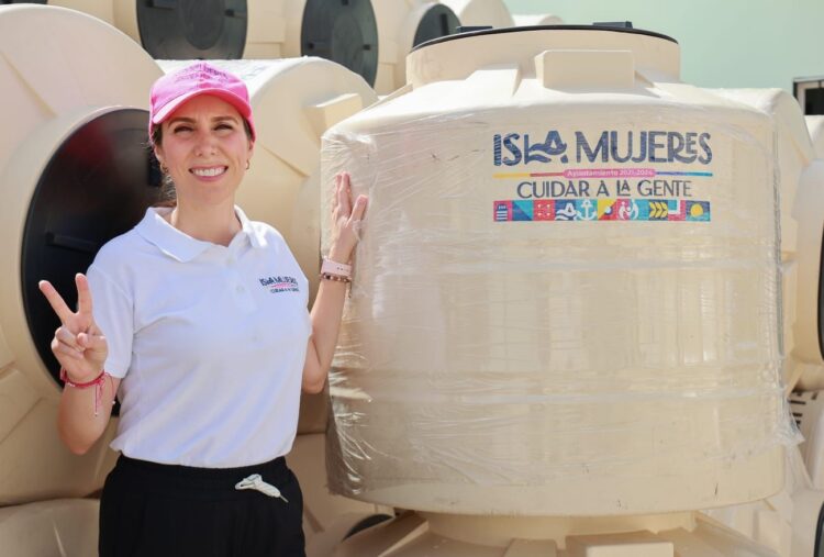 Anuncia Atenea Gómez lista de beneficiarios de programa para adquisición de tinacos