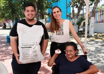 Trabaja Atenea Gómez por bienestar de personas adultas mayores y con discapacidad