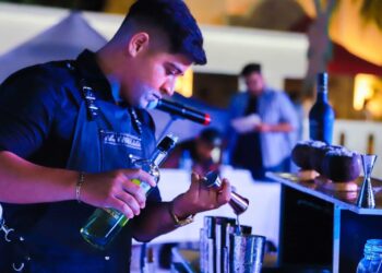 Invitan a participar en Concursos del Ceviche y Coctel Isleño en Isla Mujeres